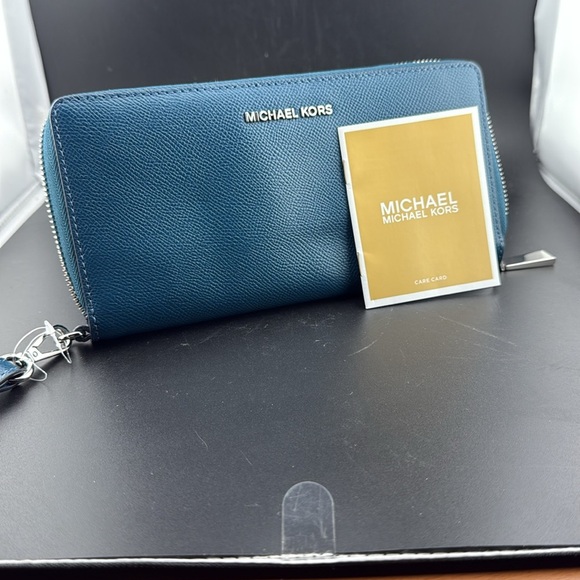 Michael Kors Continental Wallet Lagoon Blue Leather 35T7GTVE7L - Picture 5 of 5
